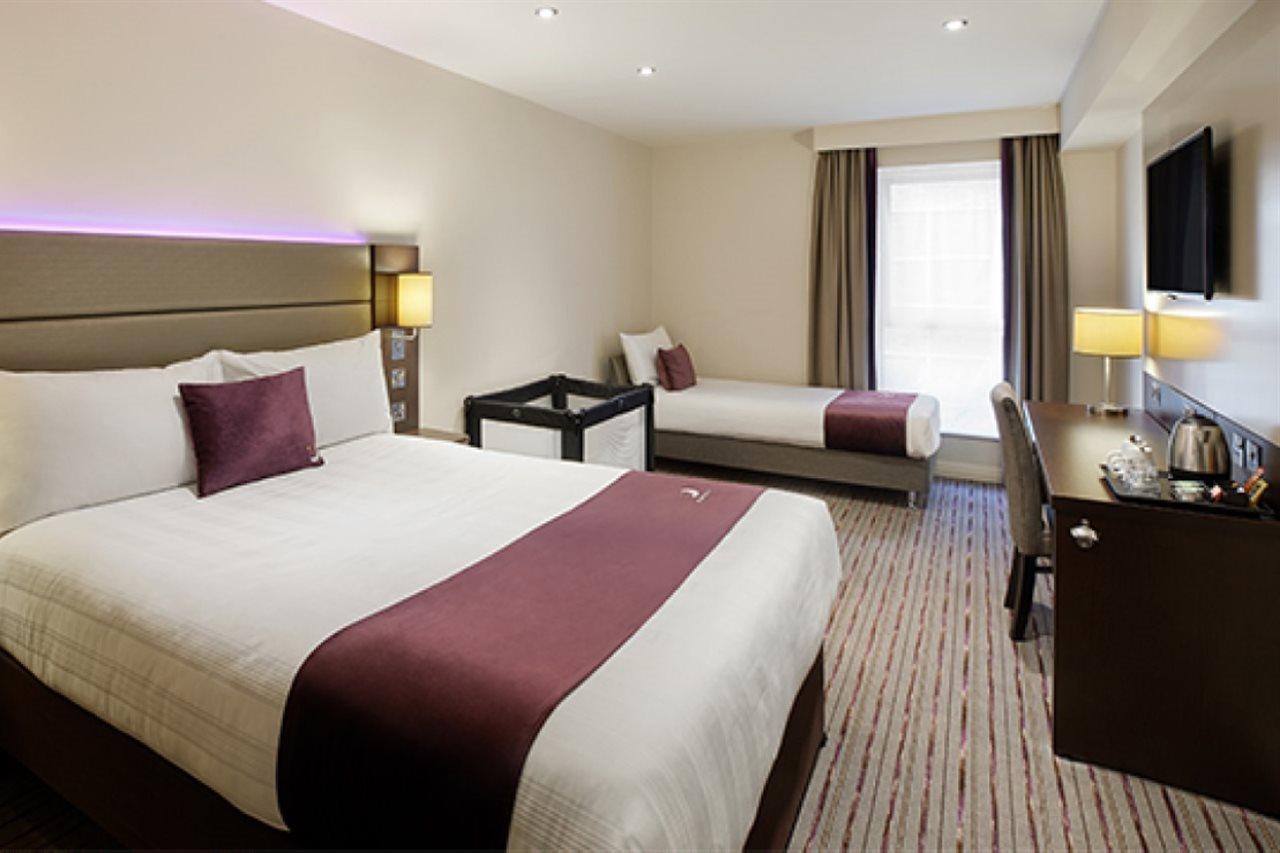 Premier Hotel 3*